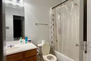 6611 Morningsage Ln, Houston, TX 77088 - Photo 19
