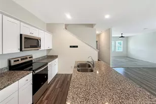 14707 Callard Ct, Conroe, TX 77316 - Photo 11