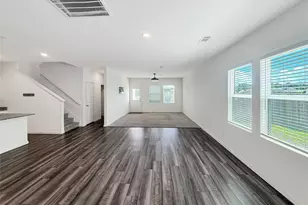 14707 Callard Ct, Conroe, TX 77316 - Photo 5