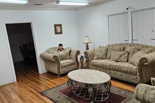 510 Shaver St, Pasadena, TX 77506 - Photo 1