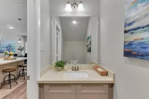 911 W Lewis St, Conroe, TX 77301 - Photo 5
