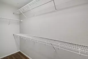 835 N Grand Plains Dr, Houston, TX 77090 - Photo 25