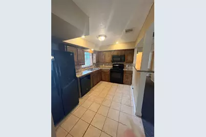 5803 Southlea Street, Houston, TX 77033 - Photo 3