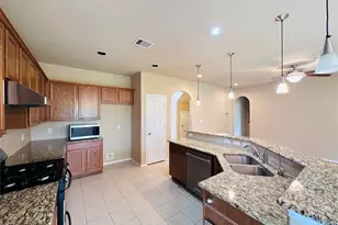 26914 Harmony Shores Dr, Katy, TX 77494 - Photo 9