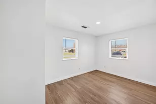 16034 Clearmeadow St, Channelview, TX 77530 - Photo 15