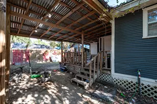 201 S Cleveland St, Dayton, TX 77535 - Photo 13