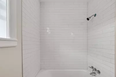 520 E Fayle Street, Baytown, TX 77520 - Photo 19