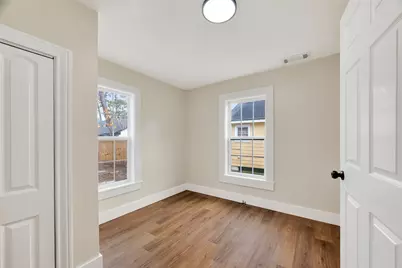 520 E Fayle Street, Baytown, TX 77520 - Photo 21