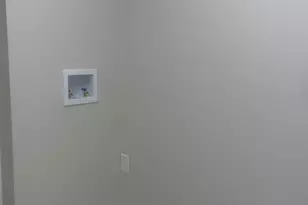 408 N Rd, Baytown, TX 77521 - Photo 7