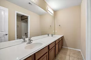 518 Honeysuckle Vine Dr, Rosenberg, TX 77469 - Photo 37