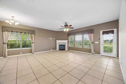 518 Honeysuckle Vine Drive, Rosenberg, TX 77469 - Photo 11