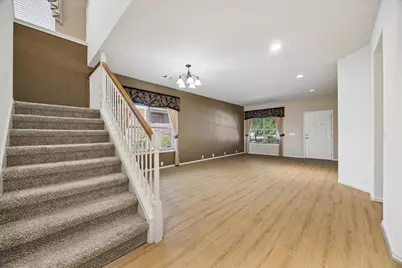 518 Honeysuckle Vine Drive, Rosenberg, TX 77469 - Photo 7