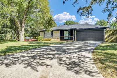 108 Crestview Drive, Hitchcock, TX 77563 - Photo 1