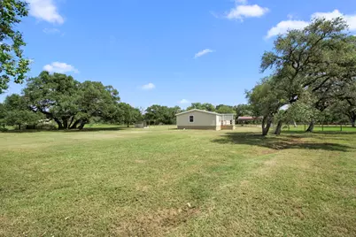 1031 County Road 152, Columbus, TX 78934 - Photo 25