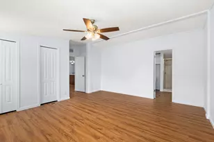 1031 County Rd 152, Columbus, TX 78934 - Photo 13