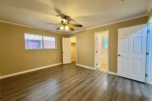 1405 N Avenue M, Freeport, TX 77541 - Photo 19