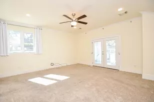 4625 Pineridge St, Houston, TX 77009 - Photo 23
