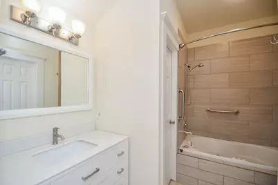 4625 Pineridge Street, Houston, TX 77009 - Photo 27