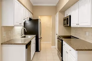 2400 N Braeswood Blvd, Houston, TX 77030 - Photo 9
