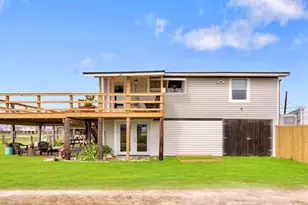 512 Caisson St, Surfside Beach, TX 77541 - Photo 3