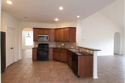11409 Morning Brook Drive, Pearland, TX 77584 - Photo 9