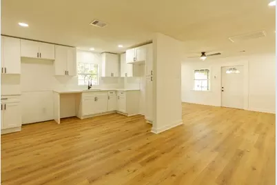 6802 Eastwood Street, Houston, TX 77021 - Photo 5