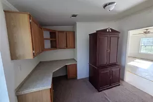 17011 Park St, Alvin, TX 77511 - Photo 9