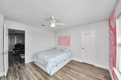 9011 S Ferndale Place Drive, Houston, TX 77064 - Photo 41