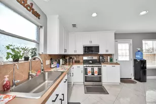 9011 S Ferndale Pl Dr, Houston, TX 77064 - Photo 23