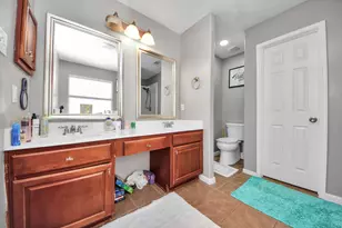 9011 S Ferndale Pl Dr, Houston, TX 77064 - Photo 31