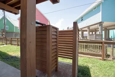 1922 Blue Water Highway, Surfside Beach, TX 77541 - Photo 43