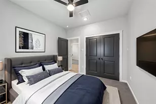5032 Mallow St, Houston, TX 77033 - Photo 13