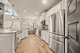 6310 Firewood Dr, League City, TX 77573 - Photo 11