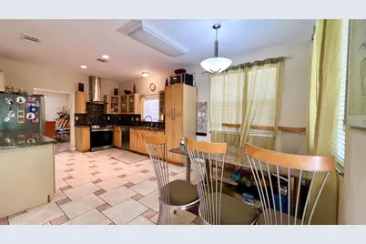 13518 Oak Bend Forest Drive, Houston, TX 77083 - Photo 11