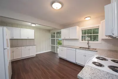 1702 W Crockett Street, La Marque, TX 77568 - Photo 3