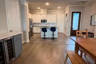 4610 Center St, Houston, TX 77007 - Photo 7