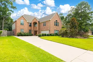 7 Stickley Ct, The Woodlands, TX 77382 - Photo 1
