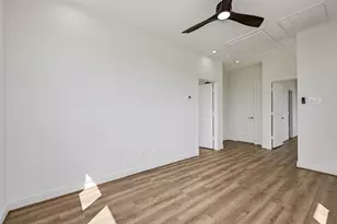 1627 Bay Pointe Dr, Galveston, TX 77554 - Photo 39