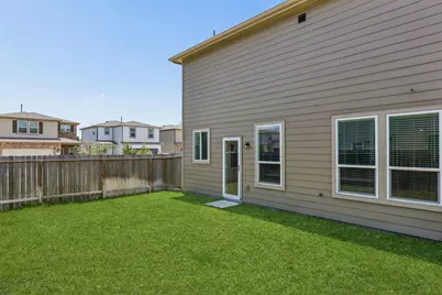 7329 Madison Commons Lane, Houston, TX 77075 - Photo 15