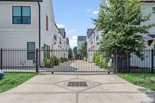 909 Oak St, Houston, TX 77018 - Photo 33