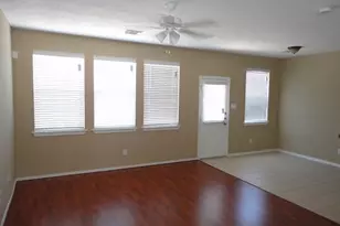 13118 Peppergate Ln, Houston, TX 77044 - Photo 3