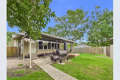 3205 Ohio Street, Baytown, TX 77520 - Photo 33
