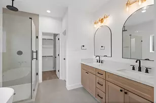 826 Curtin St, Houston, TX 77018 - Photo 37