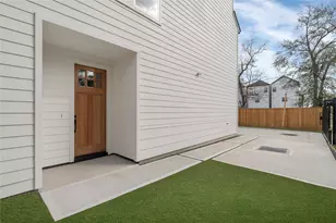 826 Curtin St, Houston, TX 77018 - Photo 5