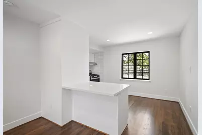 520 Lovett Boulevard #2D, Houston, TX 77006 - Photo 9