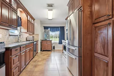 3625 County Road 36, Angleton, TX 77515 - Photo 9
