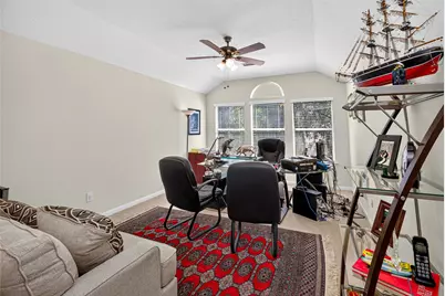 18 Valley Oaks Circle, The Woodlands, TX 77382 - Photo 33