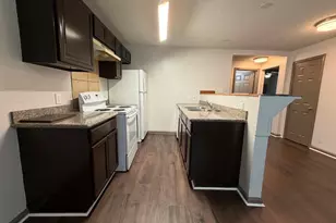 3028 Avenue M, Galveston, TX 77550 - Photo 1