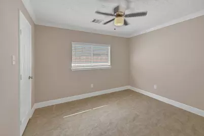 2910 Norwich Street, Pearland, TX 77584 - Photo 13