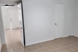 14033 Garber Ln, Houston, TX 77015 - Photo 9